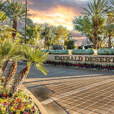 The Villas At Emerald Desert Desert Palms Exteriör bild
