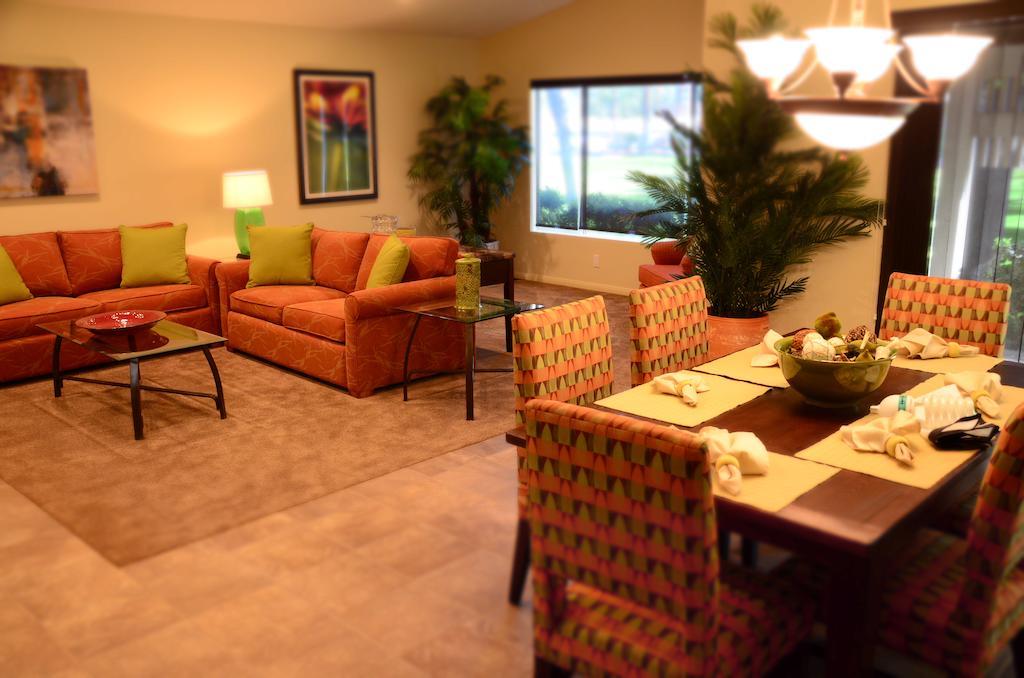 The Villas At Emerald Desert Desert Palms Rum bild